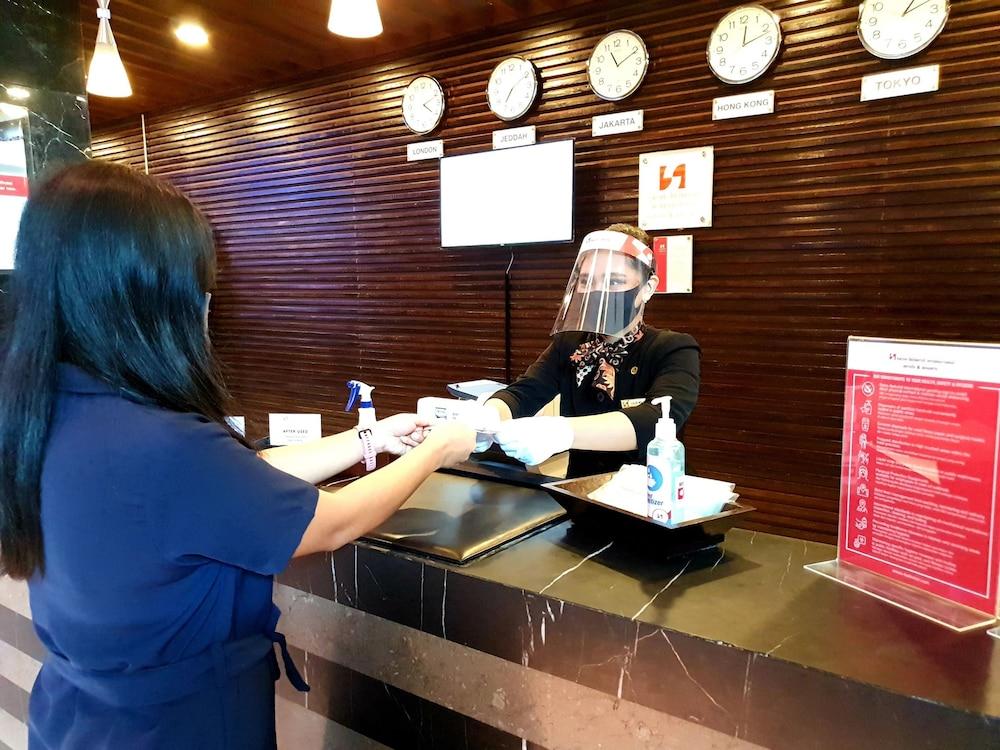 ג'קרטה Swiss-Belhotel Mangga Besar מראה חיצוני תמונה